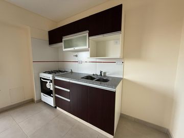 Departamento monoambiente a la venta en Sarandi