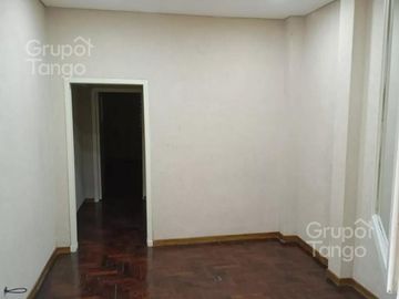Venta Departamento 3 Ambientes en Balvanera Apto Crédito