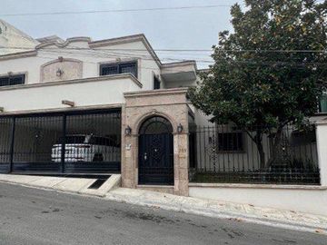 Casa en Venta en Colinas de San Jerónimo
