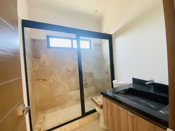 Casa en Fraccionamiento en Lomas de Cocoyoc, Atlatlahucan, Morelos CAEN-1140-Fr