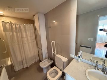 Departamento de 5 ambientes en venta con vista en Martínez