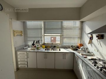 Departamento de 5 ambientes en venta con vista en Martínez