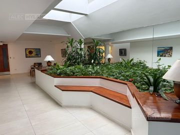 Departamento de 5 ambientes en venta con vista en Martínez