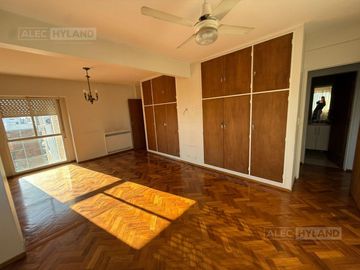 Departamento de 5 ambientes en venta con vista en Martínez