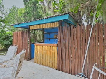 Casa en venta de 5 dormitorios - Funes