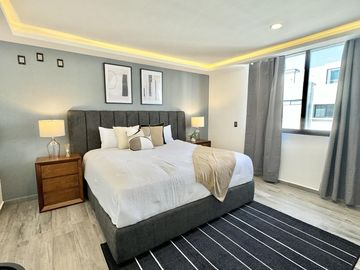 Casa en venta en Valle Imperial, Zapopan, Jal.