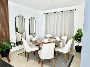 Casa en venta en Valle Imperial, Zapopan, Jal.