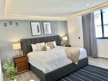Casa en venta en Valle Imperial, Zapopan, Jal.
