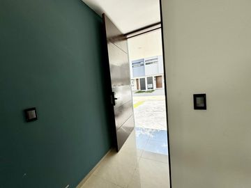 Casa en venta en Valle Imperial, Zapopan, Jal.