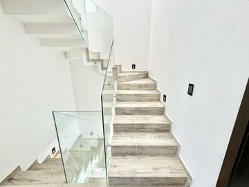 Casa en venta en Valle Imperial, Zapopan, Jal.