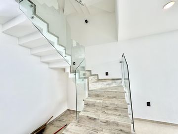Casa en venta en Valle Imperial, Zapopan, Jal.