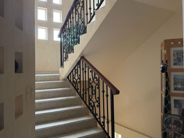 CASA EN VENTA EN SIERRA ALTA 1ER SECTOR