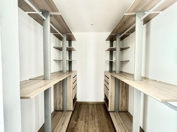 Departamento entrega inmediata en Zentral, frente a Puerta de Hierro, Zapopan, Jalisco