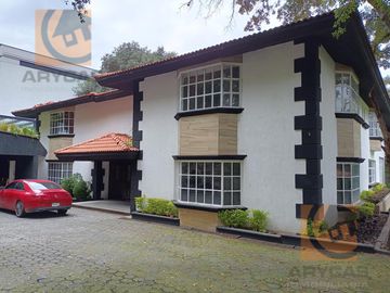 Casa en venta o renta en Club de Golf Vallescondido