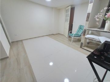 CASA EN VENTA PALMIRA BARRIO TULIPANES DE LA ITALIA AMPLIA  