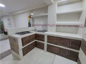 CASA EN VENTA PALMIRA BARRIO TULIPANES DE LA ITALIA AMPLIA  