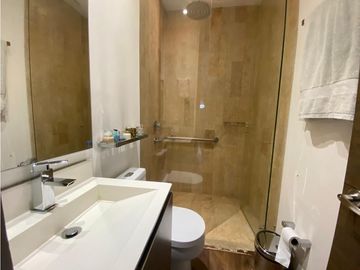 Apartamento en venta en El Poblado, San Lucas