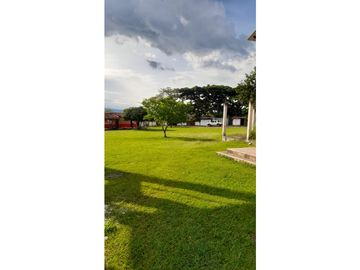 SE VENDE FINCA EN ANDALUCIA VALLE.