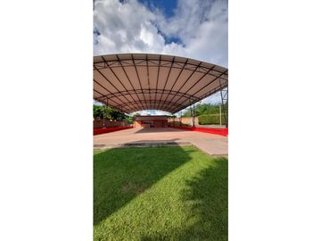 SE VENDE FINCA EN ANDALUCIA VALLE.