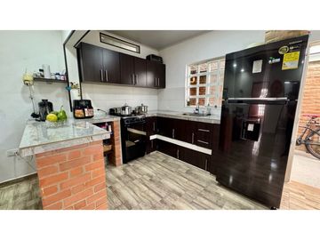 Casa campestre en venta a puerta cerrada - Rozo Palmira Valle Colombia