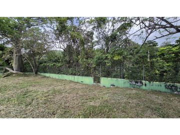988 MTS - VENTA de CASA CAMPESTRE en CAPIRA SAJALICES - LH