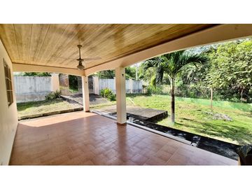 988 MTS - VENTA de CASA CAMPESTRE en CAPIRA SAJALICES - LH