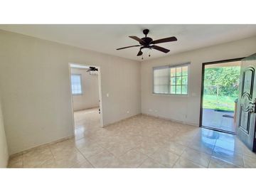 988 MTS - VENTA de CASA CAMPESTRE en CAPIRA SAJALICES - LH