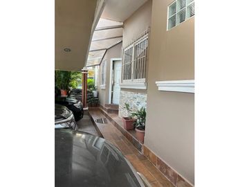 VILLA ZAITA / VILLAS ALPINAS / 3 HABIT / PISCINA PRIVADA / 600M2