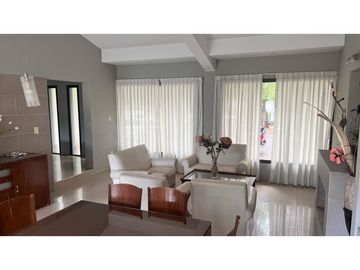 VENDE CASA EN DALVIAN barrio privado
