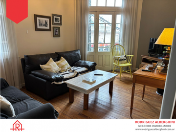DEPARTAMENTO (Calle 18 esq. 19)