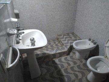 CASA EN VENTA EN G. CATÁN.