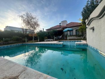 Venta Casa Barrio Privado Pueyrredón luján de Cuyo