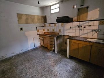 Departamento Tipo Casa en venta en Lanus Oeste