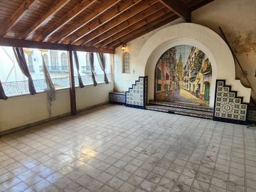 Casa estilo Andaluz Parque Patricios
