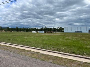 LOTE DE 5706M2 EN EL POLIGONO INDUSTRIAL MALAGUEÑO