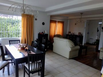 SE VENDE CASA AMOBLADA EN VISTALBA, lujan de cuyo