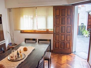 PH EN VENTA 7 ambientes en Monte Castro