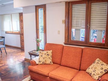 PH EN VENTA 7 ambientes en Monte Castro