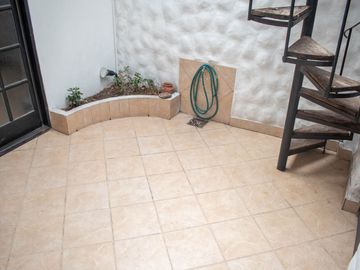 PH EN VENTA 7 ambientes en Monte Castro