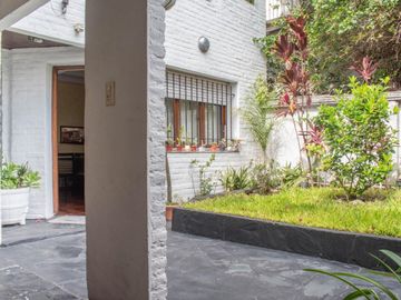 PH EN VENTA 7 ambientes en Monte Castro