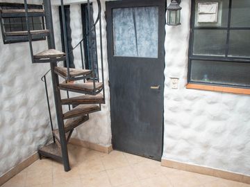 PH EN VENTA 7 ambientes en Monte Castro