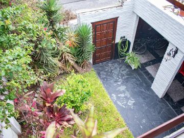 PH EN VENTA 7 ambientes en Monte Castro