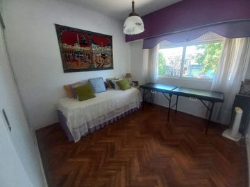 VENTA- PH 5 AMBIENTES-PATIO-COCHERA- OLIVOS