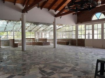 Casa en VENTA Ruta 2 km 52 con quincho y pileta
