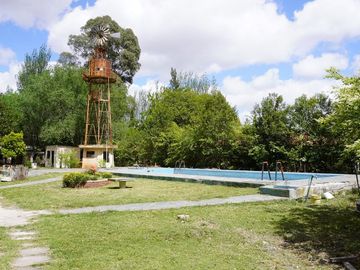 Casa en VENTA Ruta 2 km 52 con quincho y pileta