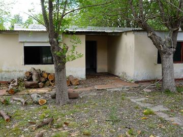Casa en VENTA Ruta 2 km 52 con quincho y pileta