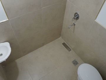 Casa en VENTA Ruta 2 km 52 con quincho y pileta