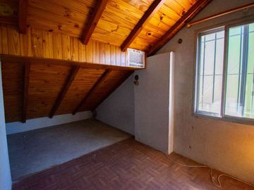Casa en venta en City Bell entre caminos