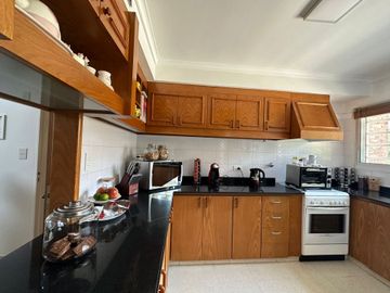 Casas en venta con patio y pileta en Tolosa