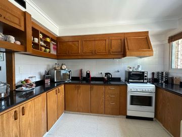 Casas en venta con patio y pileta en Tolosa